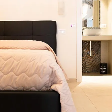 Loft Moderno In Centro Storico *